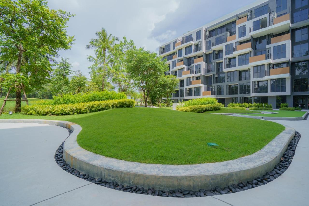 Skypark Apartments By Laguna Phuket Praia de Bang Tao Exterior foto