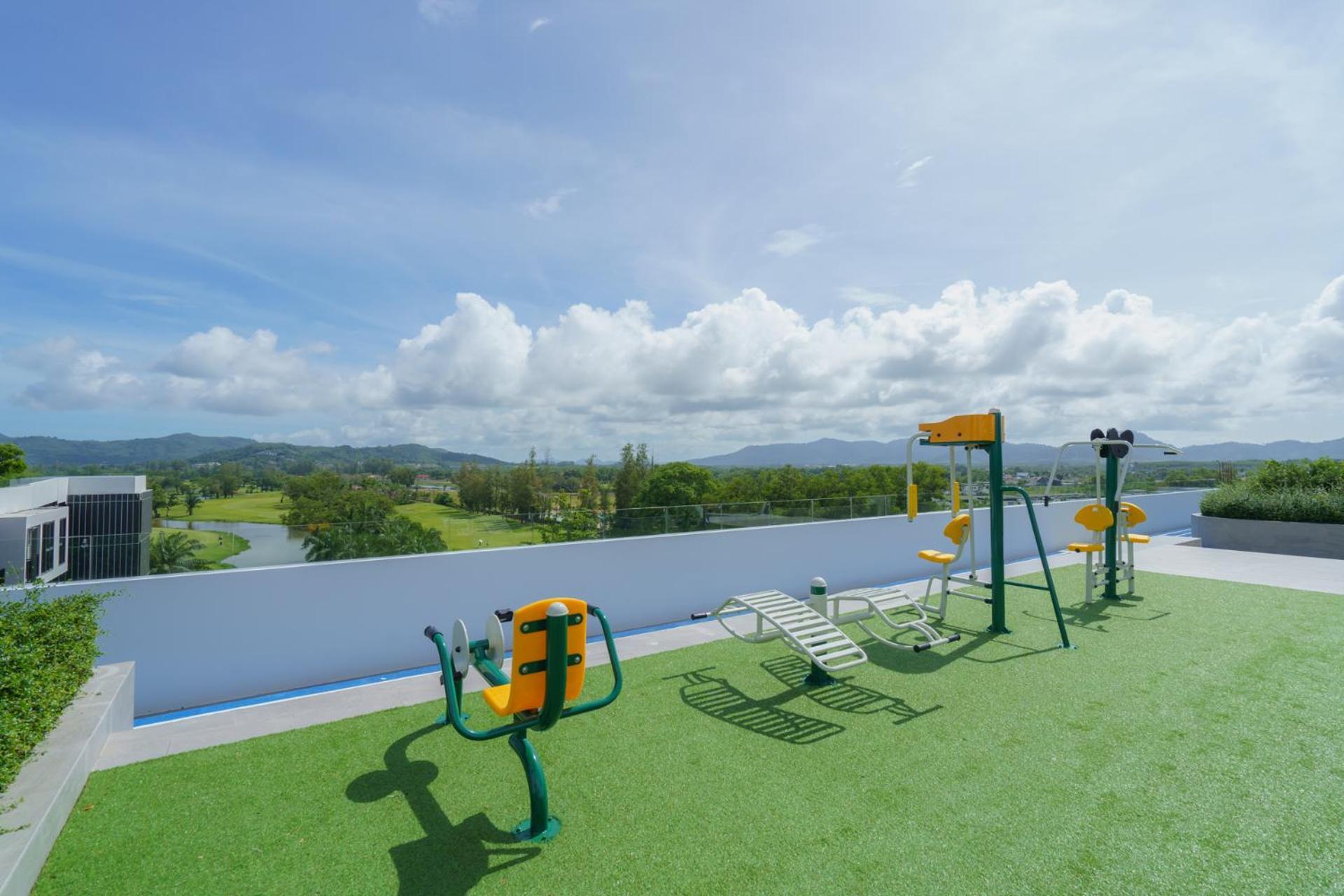 Skypark Apartments By Laguna Phuket Praia de Bang Tao Exterior foto