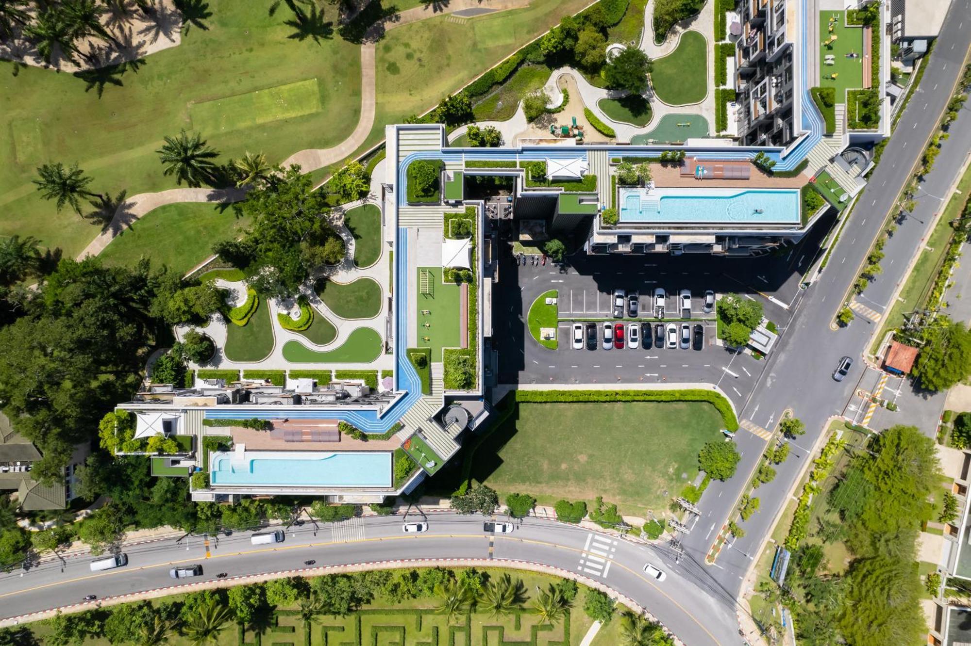 Skypark Apartments By Laguna Phuket Praia de Bang Tao Exterior foto